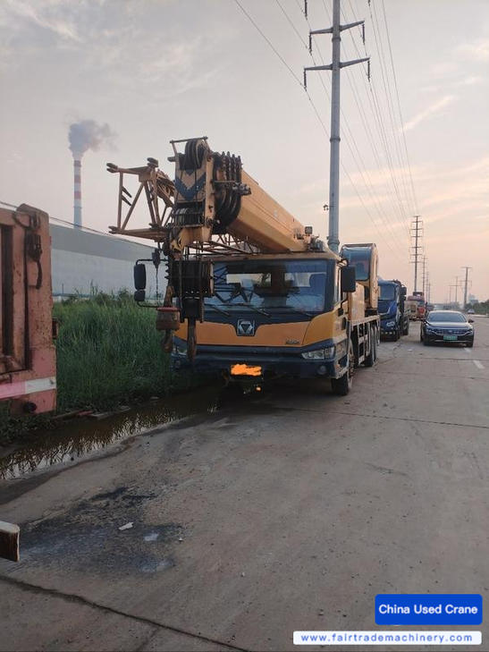 Buy XCMG 25K5 Used Crane / 1